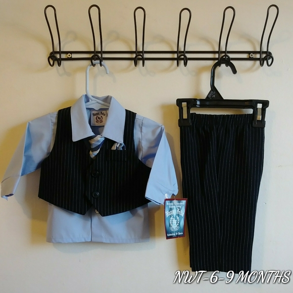 Happy Fella Other - 💙 Happy Fella 4 piece suit! NWT 💙